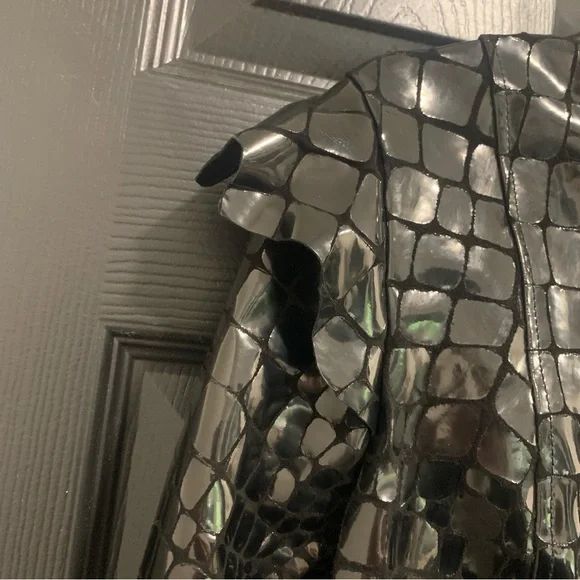 Hysideis | Genuine Italian Leather Black Crocodile Pattern Jacket | EU 44 - Picture 9 of 10